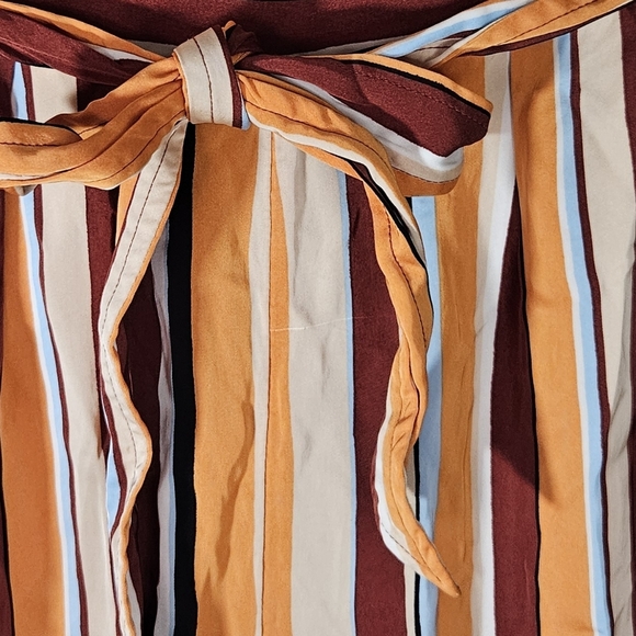 Frame Cropped Clean Stripe Pants Size XS - Picture 12 of 12